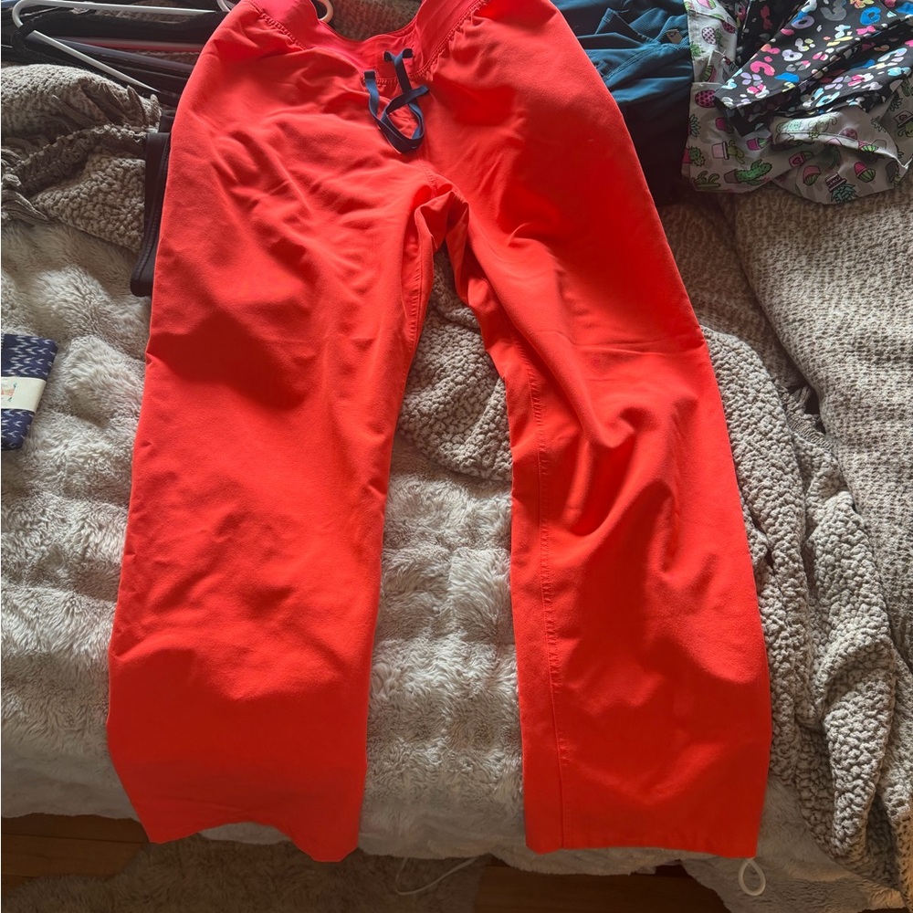 Figs women’s scrub pants size large L